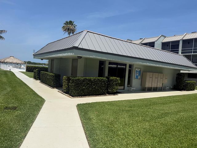 1300 Seaway Drive C1, Hutchinson Island, FL 34949