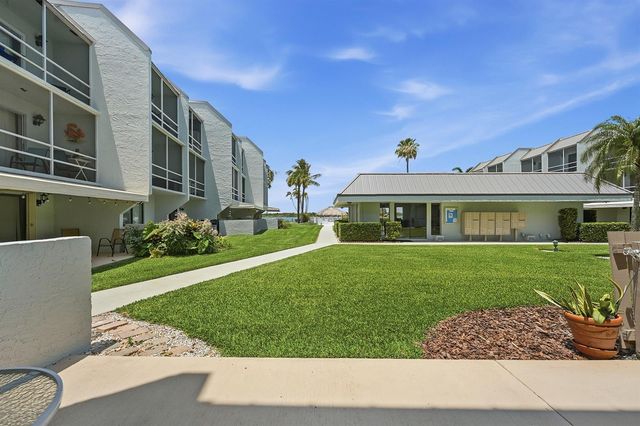1300 Seaway Drive C1, Hutchinson Island, FL 34949