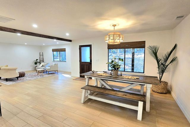 14740 Orzalli Rd, Grass Valley, CA 95945