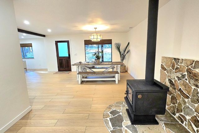 14740 Orzalli Rd, Grass Valley, CA 95945