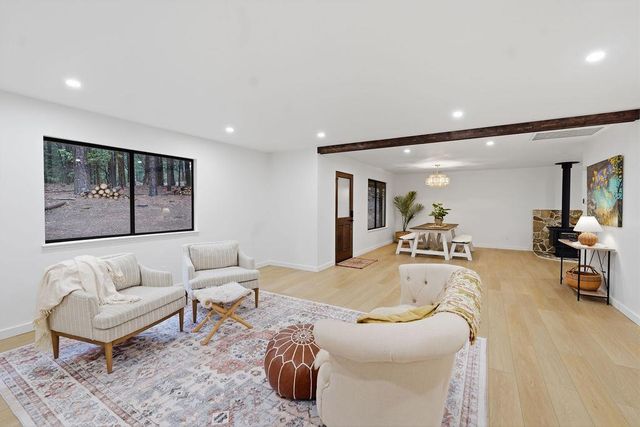 14740 Orzalli Rd, Grass Valley, CA 95945