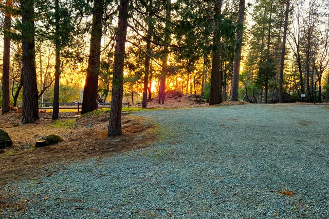 14740 Orzalli Rd, Grass Valley, CA 95945