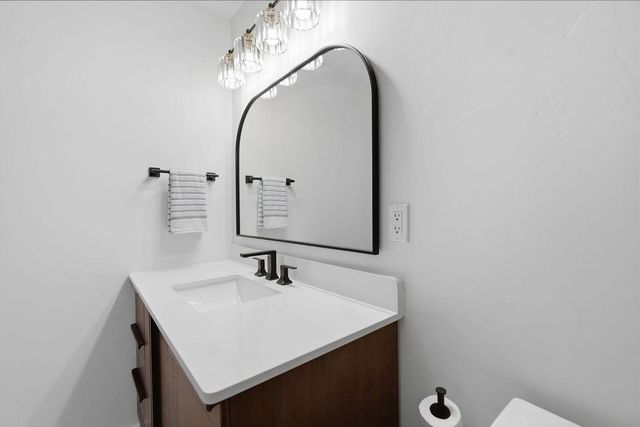 14740 Orzalli Rd, Grass Valley, CA 95945