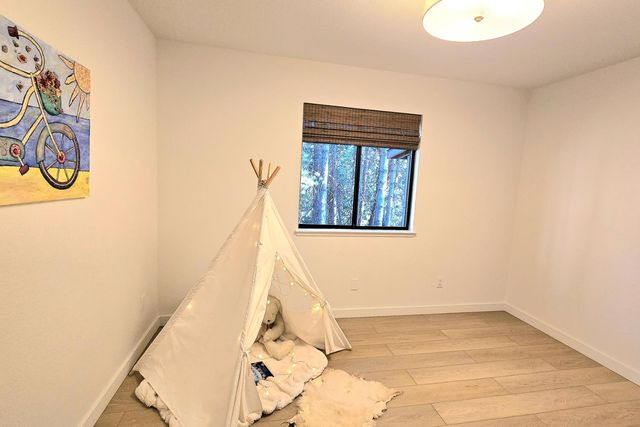 14740 Orzalli Rd, Grass Valley, CA 95945