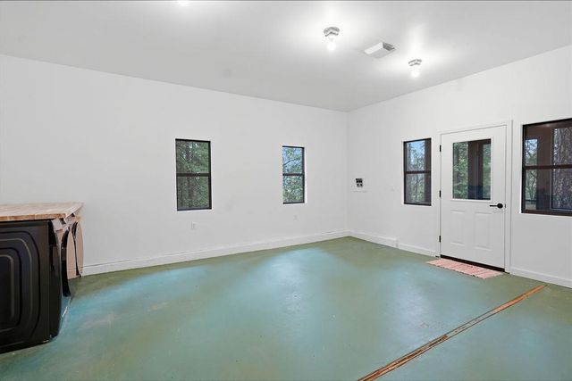 14740 Orzalli Rd, Grass Valley, CA 95945