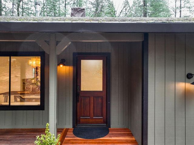 14740 Orzalli Rd, Grass Valley, CA 95945