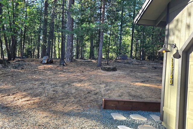 14740 Orzalli Rd, Grass Valley, CA 95945