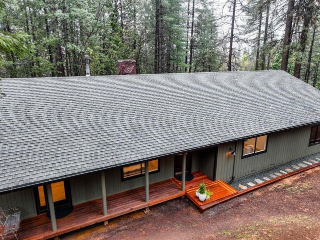 14740 Orzalli Rd, Grass Valley, CA 95945