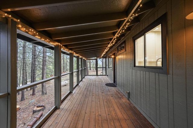 14740 Orzalli Rd, Grass Valley, CA 95945