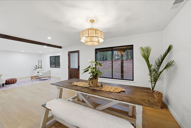 14740 Orzalli Rd, Grass Valley, CA 95945