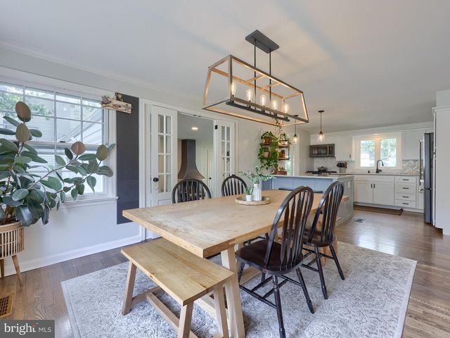 57 GLEN MOORE CIR, Lancaster, PA 17601
