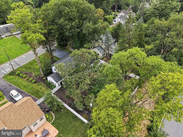 57 GLEN MOORE CIR, Lancaster, PA 17601