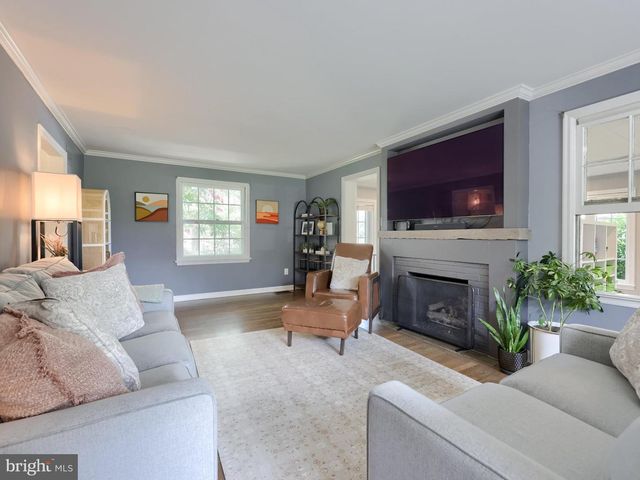 57 GLEN MOORE CIR, Lancaster, PA 17601