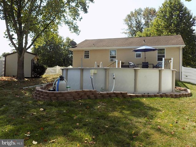 3425 FOX RIDGE CT, Dover, PA 17315