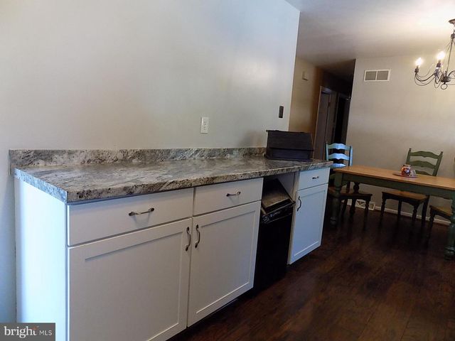 3425 FOX RIDGE CT, Dover, PA 17315