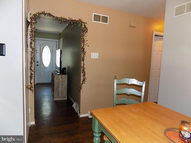 3425 FOX RIDGE CT, Dover, PA 17315