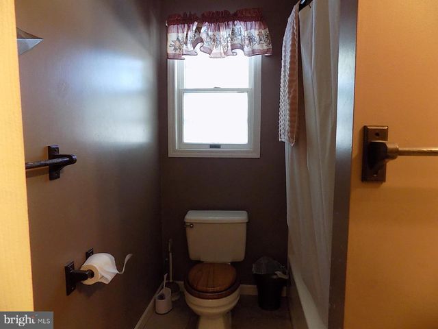 3425 FOX RIDGE CT, Dover, PA 17315