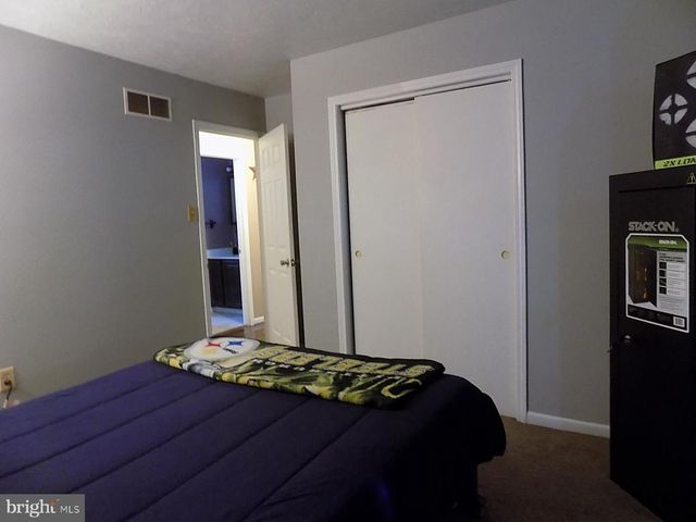 3425 FOX RIDGE CT, Dover, PA 17315