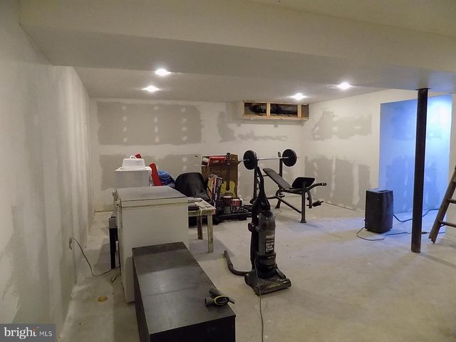 3425 FOX RIDGE CT, Dover, PA 17315