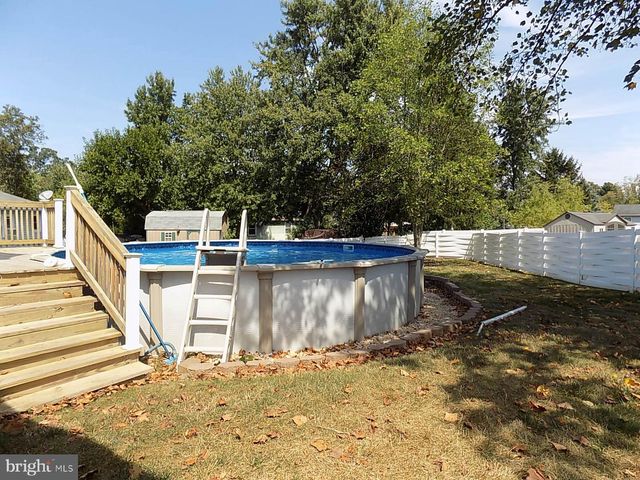 3425 FOX RIDGE CT, Dover, PA 17315