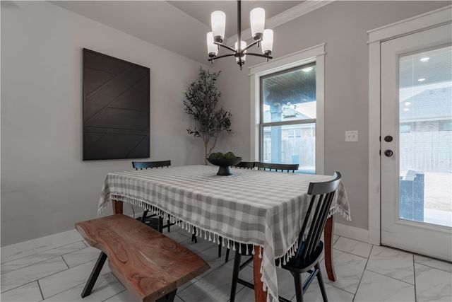 901 Sugar Pine Street, Tontitown, AR 72762