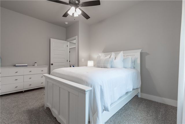 901 Sugar Pine Street, Tontitown, AR 72762