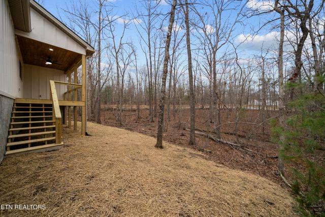 7058 Topez Drive, Crossville, TN 38572