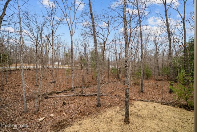 7058 Topez Drive, Crossville, TN 38572