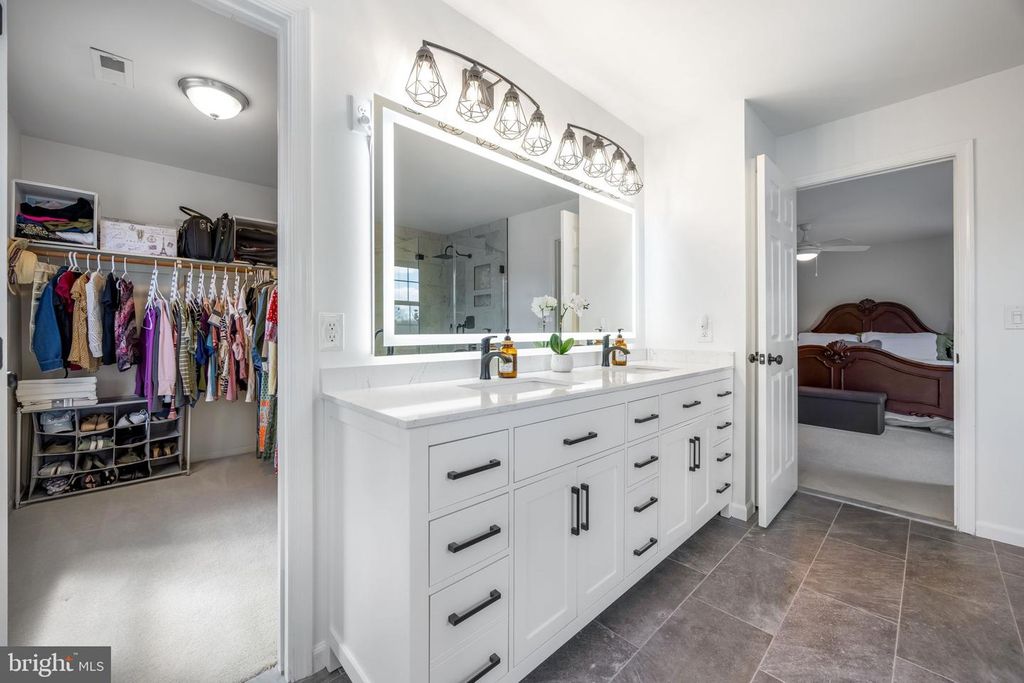 Image 30 of property listing at 19 FRANCIS CT, Stafford, VA 22554