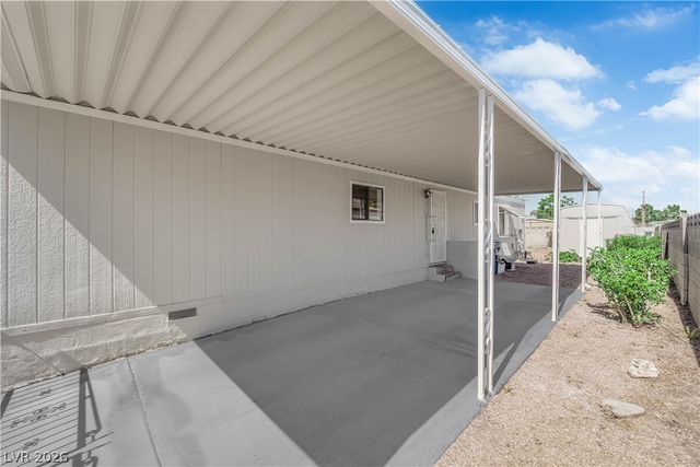 5568 Aldama Road, Las Vegas, NV 89122
