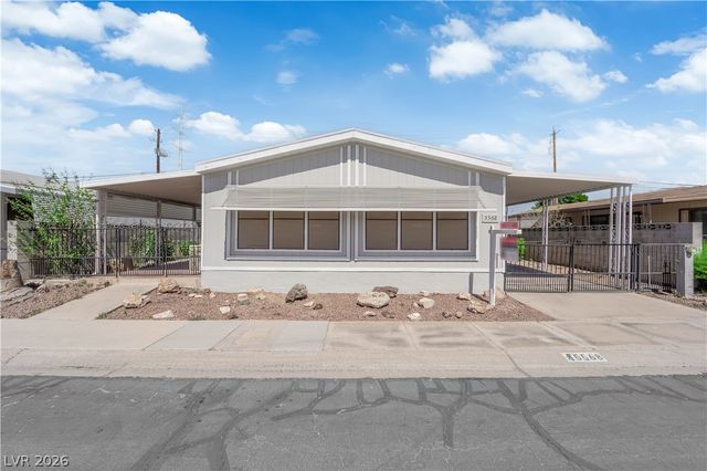 5568 Aldama Road, Las Vegas, NV 89122