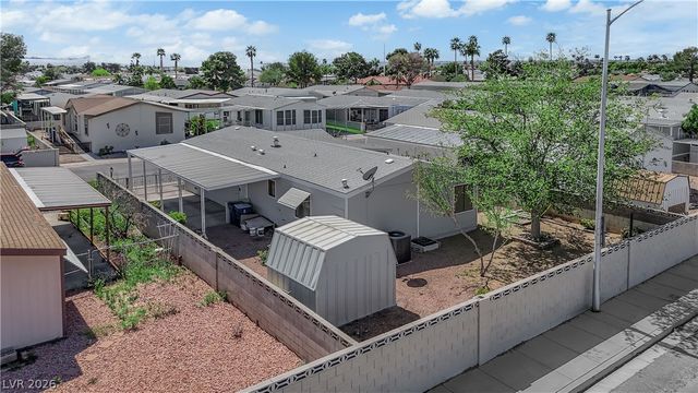 5568 Aldama Road, Las Vegas, NV 89122