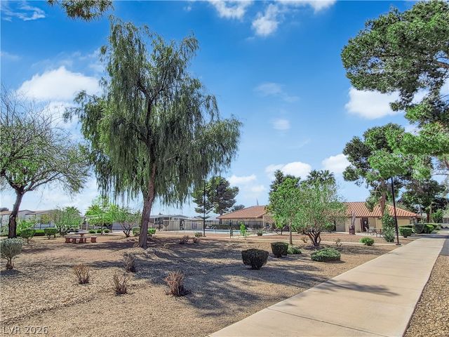 5568 Aldama Road, Las Vegas, NV 89122