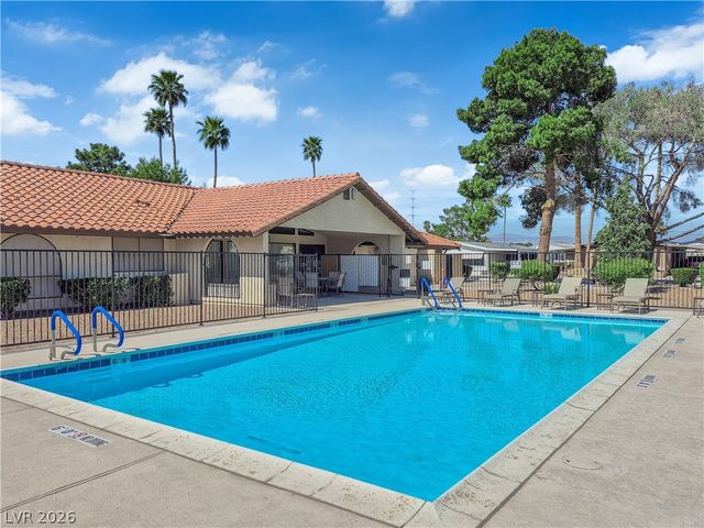 5568 Aldama Road, Las Vegas, NV 89122