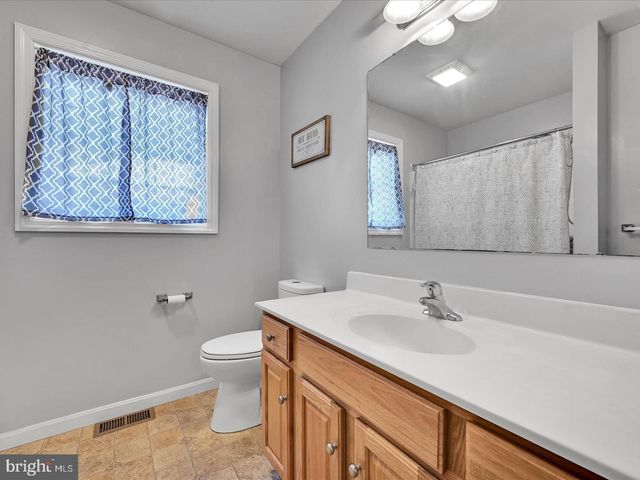 3227 JOYCE ST, Lebanon, PA 17046