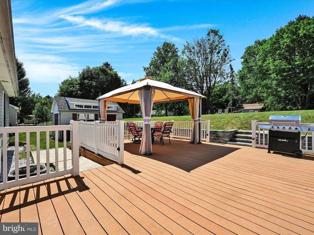 3227 JOYCE ST, Lebanon, PA 17046