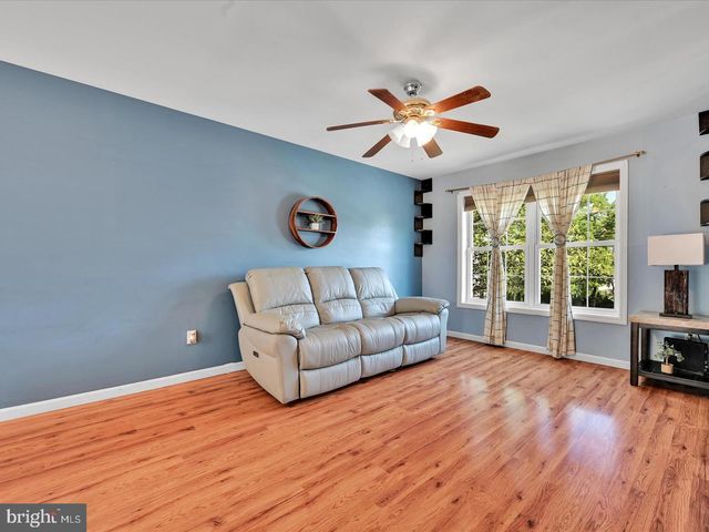 3227 JOYCE ST, Lebanon, PA 17046