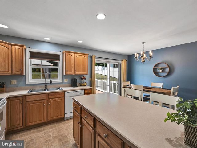 3227 JOYCE ST, Lebanon, PA 17046