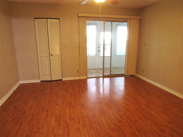 2804 Victoria Way E1, Coconut Creek, FL 33066