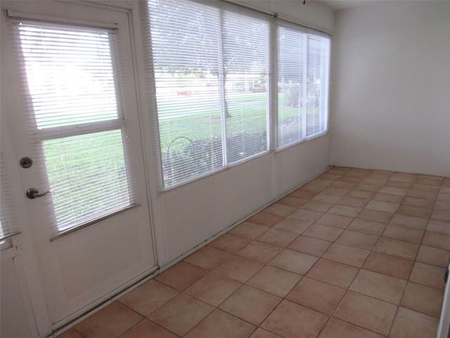 2804 Victoria Way E1, Coconut Creek, FL 33066