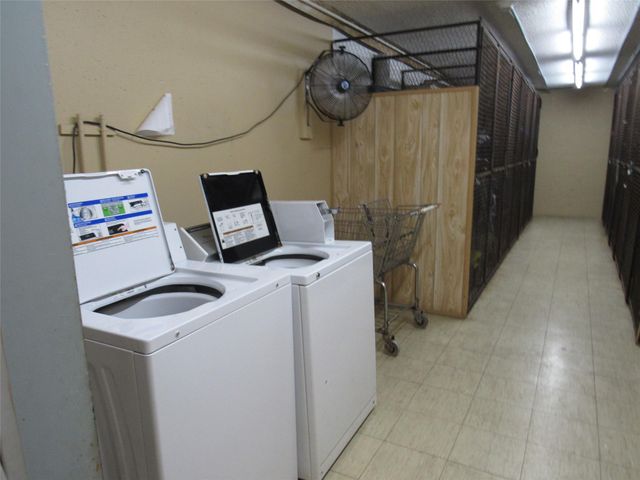 2804 Victoria Way E1, Coconut Creek, FL 33066