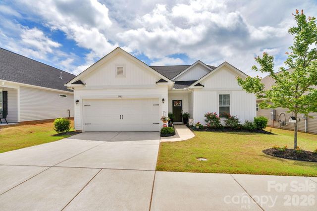 1982 Ambrose Way, Denver, NC 28037