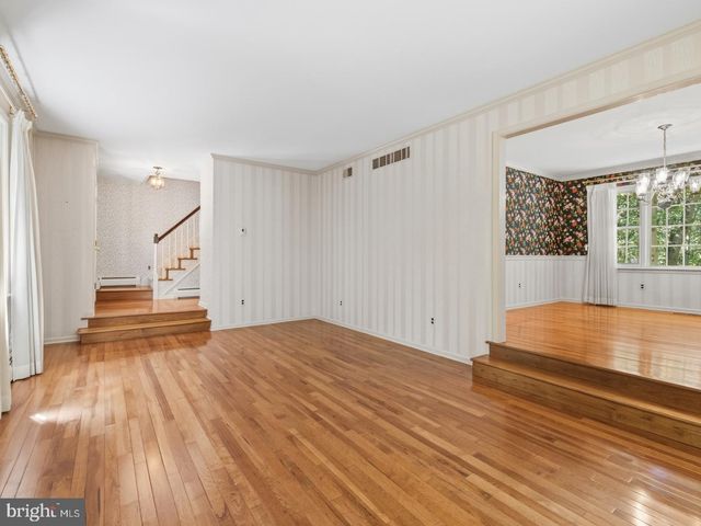 30 HIGH POINT E, Huntingdon Valley, PA 19006