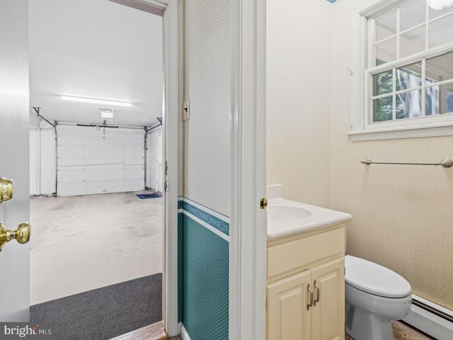 30 HIGH POINT E, Huntingdon Valley, PA 19006