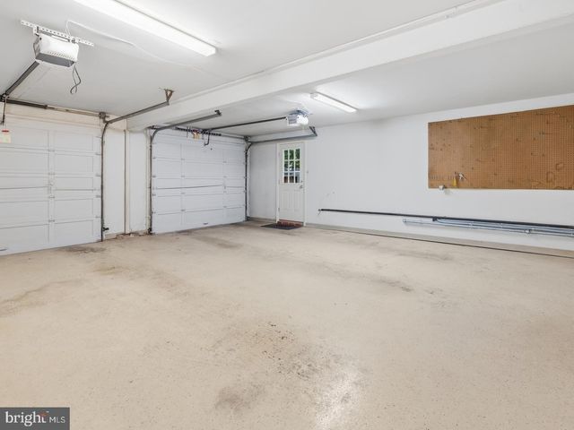 30 HIGH POINT E, Huntingdon Valley, PA 19006