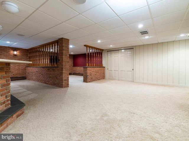 30 HIGH POINT E, Huntingdon Valley, PA 19006