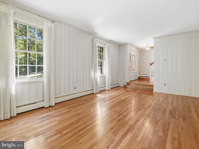 30 HIGH POINT E, Huntingdon Valley, PA 19006