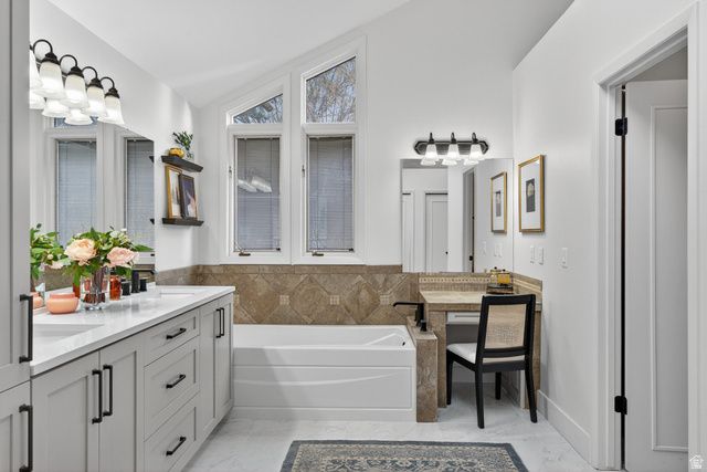 2774 E ROBIDOUX RD, Sandy, UT 84093