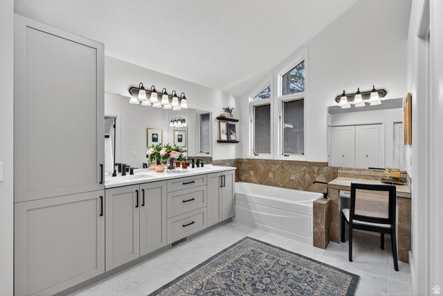 2774 E ROBIDOUX RD, Sandy, UT 84093