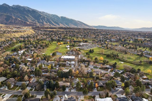 2774 E ROBIDOUX RD, Sandy, UT 84093